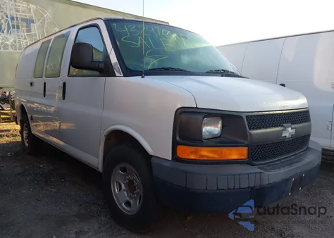 2009 Chevrolet Express 2500 Work Van из США, поврежденный, VIN 1GCGG25C191176491